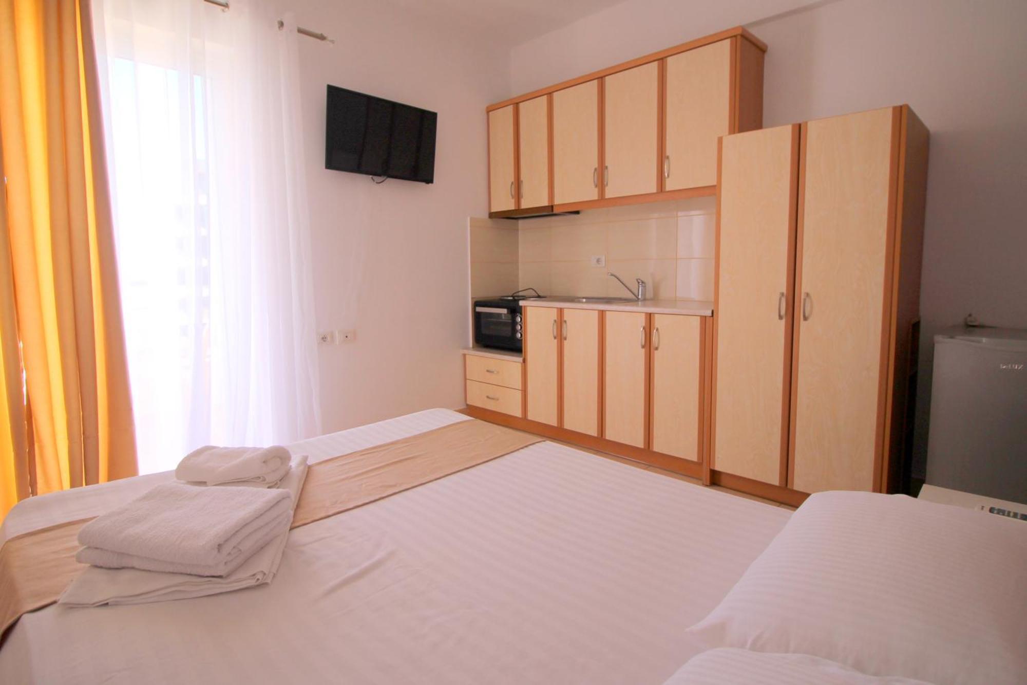 Afrimi Relax Apartments Σαράντα Εξωτερικό φωτογραφία